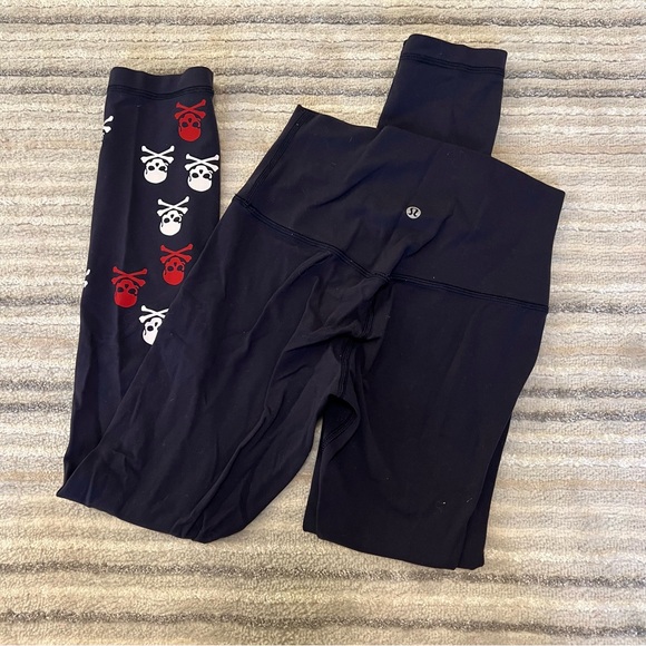 Lululemon Skull Align Leggings - Picture 2 of 6